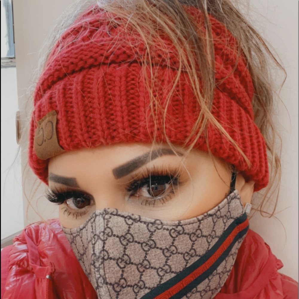 Meet your Posher, Hortencia